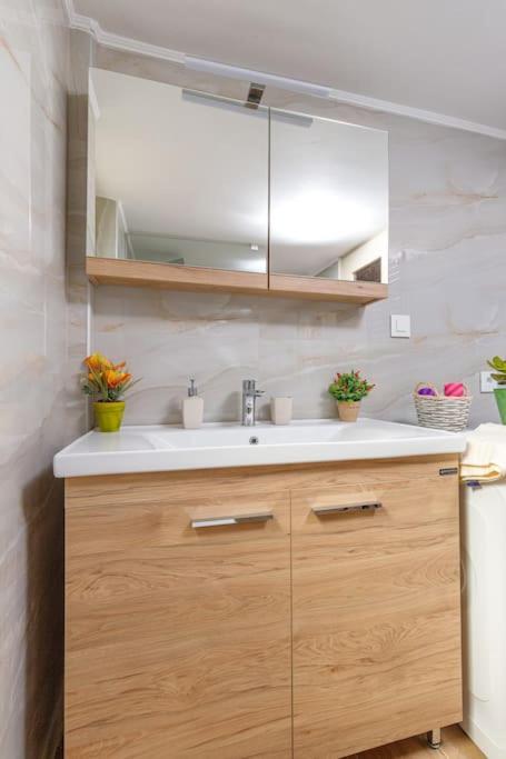 Appartamento Tziapartment In Downtown Chania *